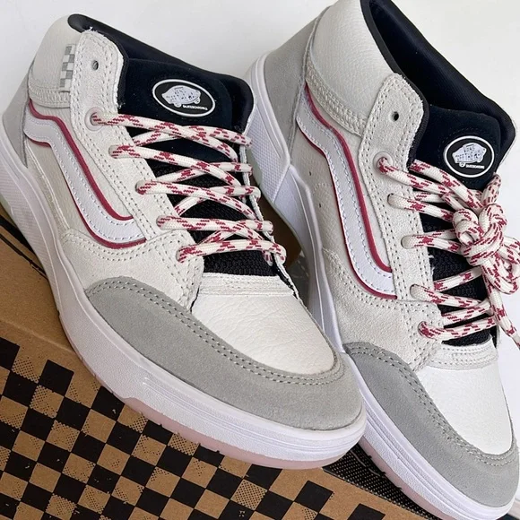 Vans WMNS Zahba Mid Gray/Multi
VN000CBSBGG Sneakers - Picture 7 of 16